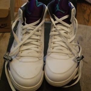 Air Jordan 5 grapes